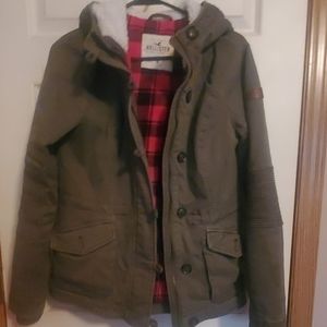 Hollister olive green jacket, Very warm . Size med